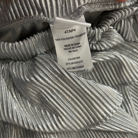 Disney• Little Girl Summer Skirts, Set of 2, EUC - Picture 7 of 12